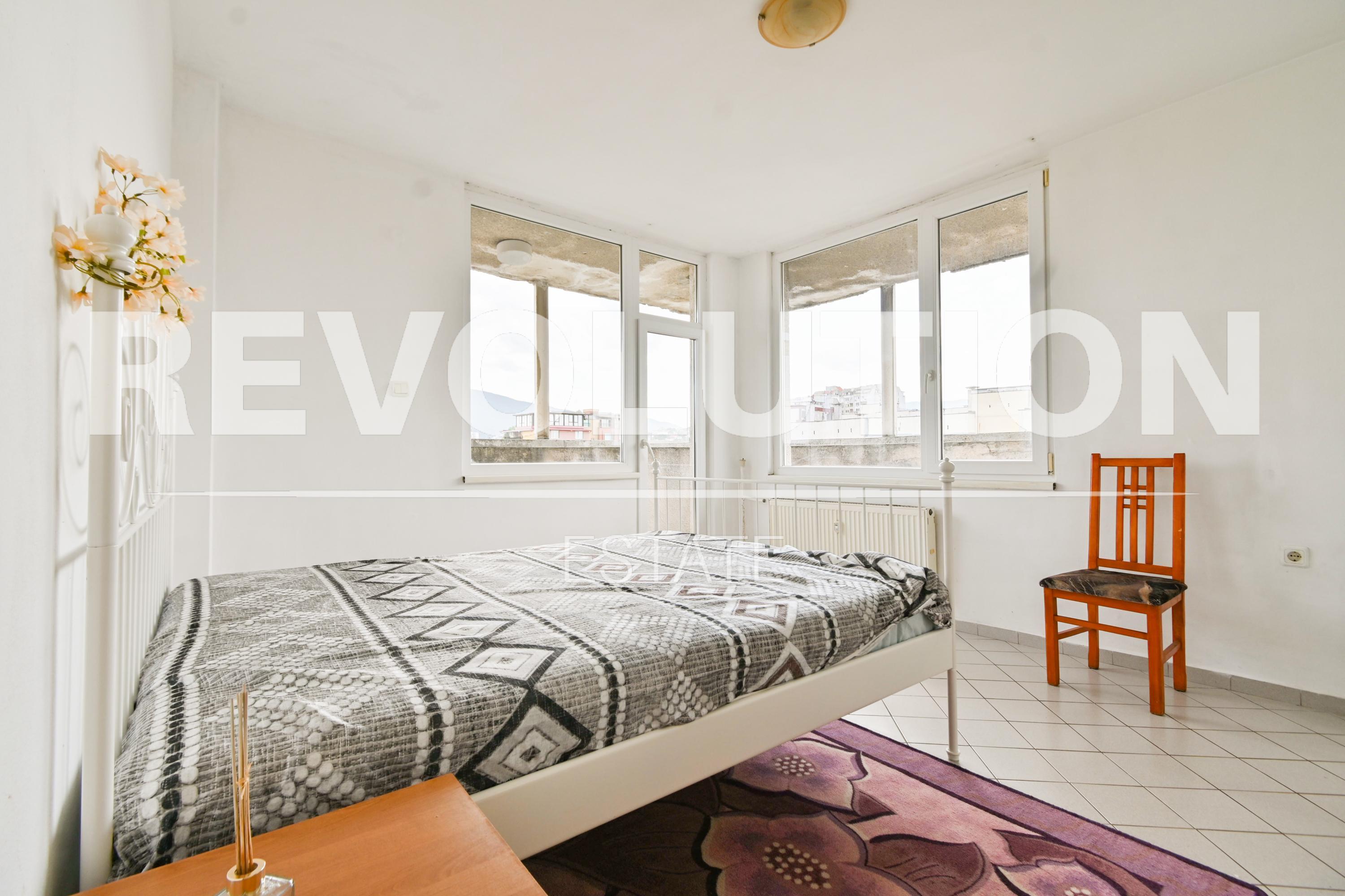 two-bedroom apartment image 7