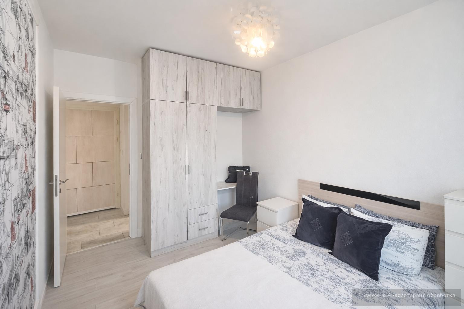 Cozy two-room apartment in the Hristo Smirnenski district image 4
