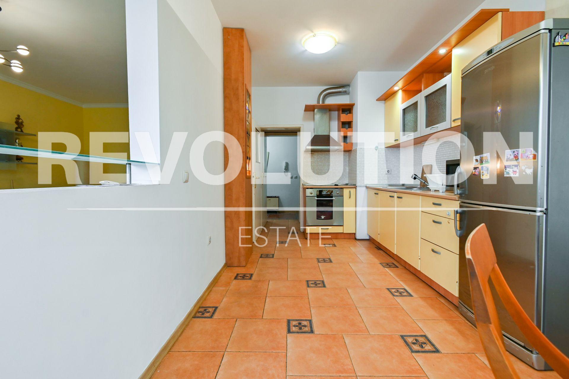two-bedroom apartment image 5
