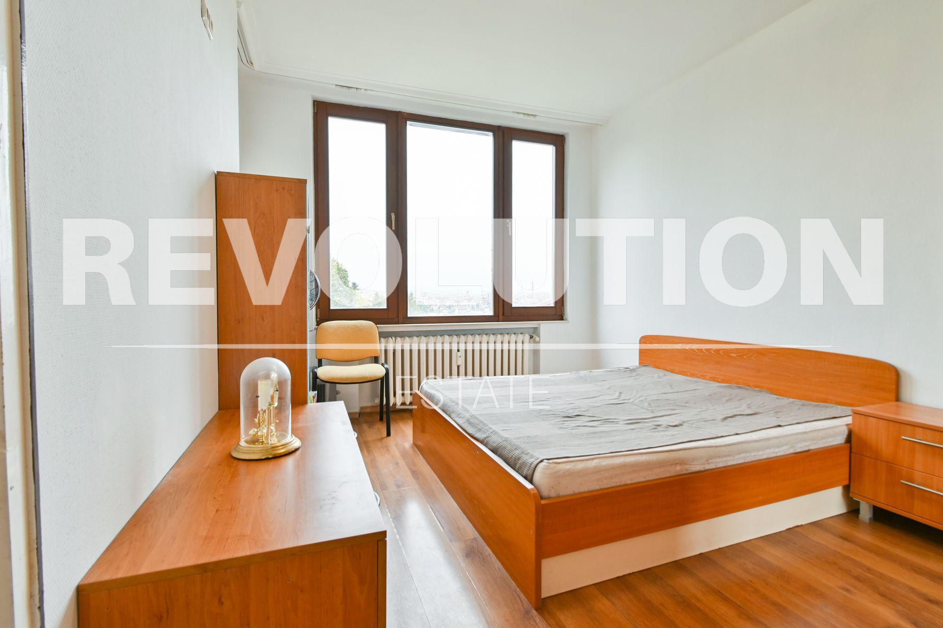 two-bedroom apartment image 6