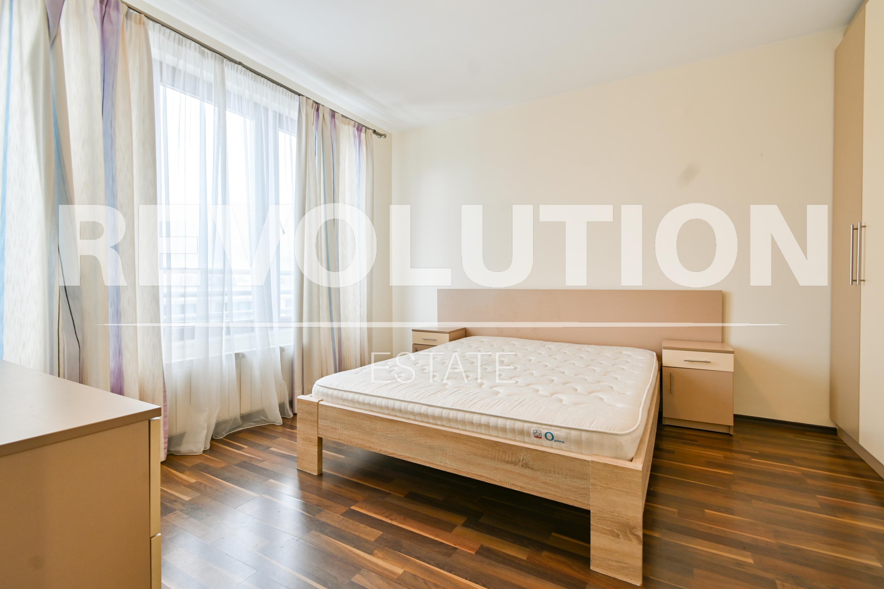 Three-Bedroom Apartment image 10