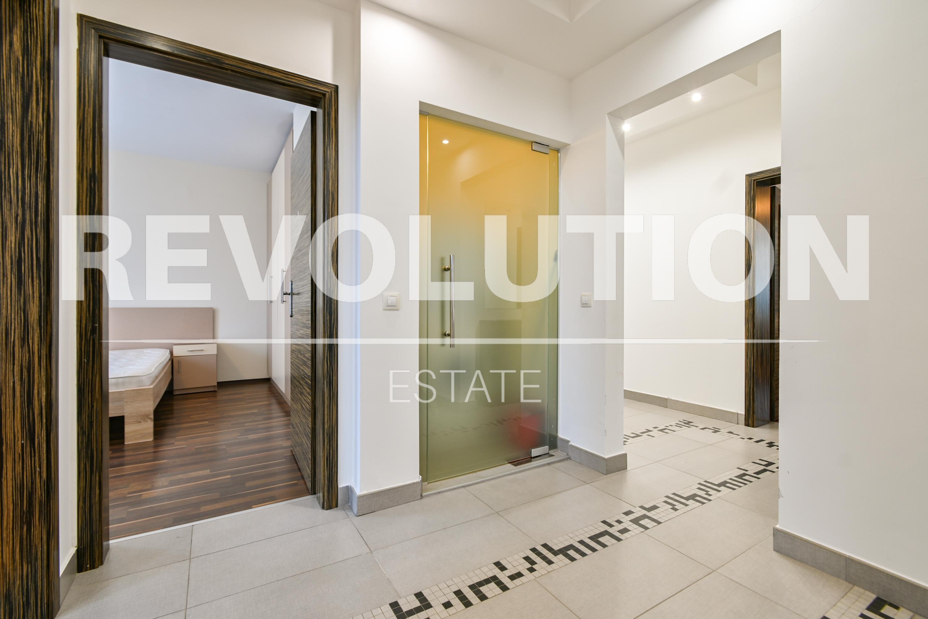 Three-Bedroom Apartment image 12