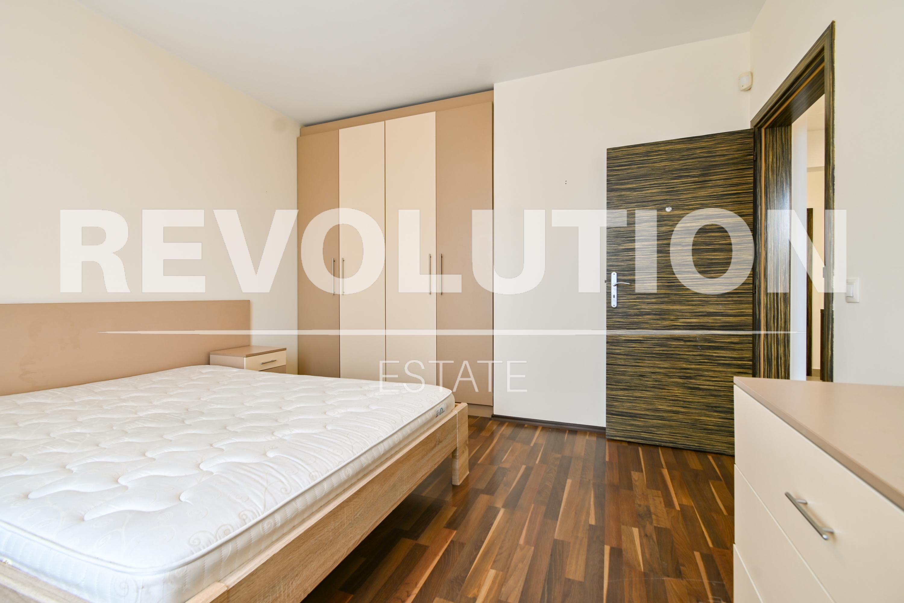 Three-Bedroom Apartment image 9