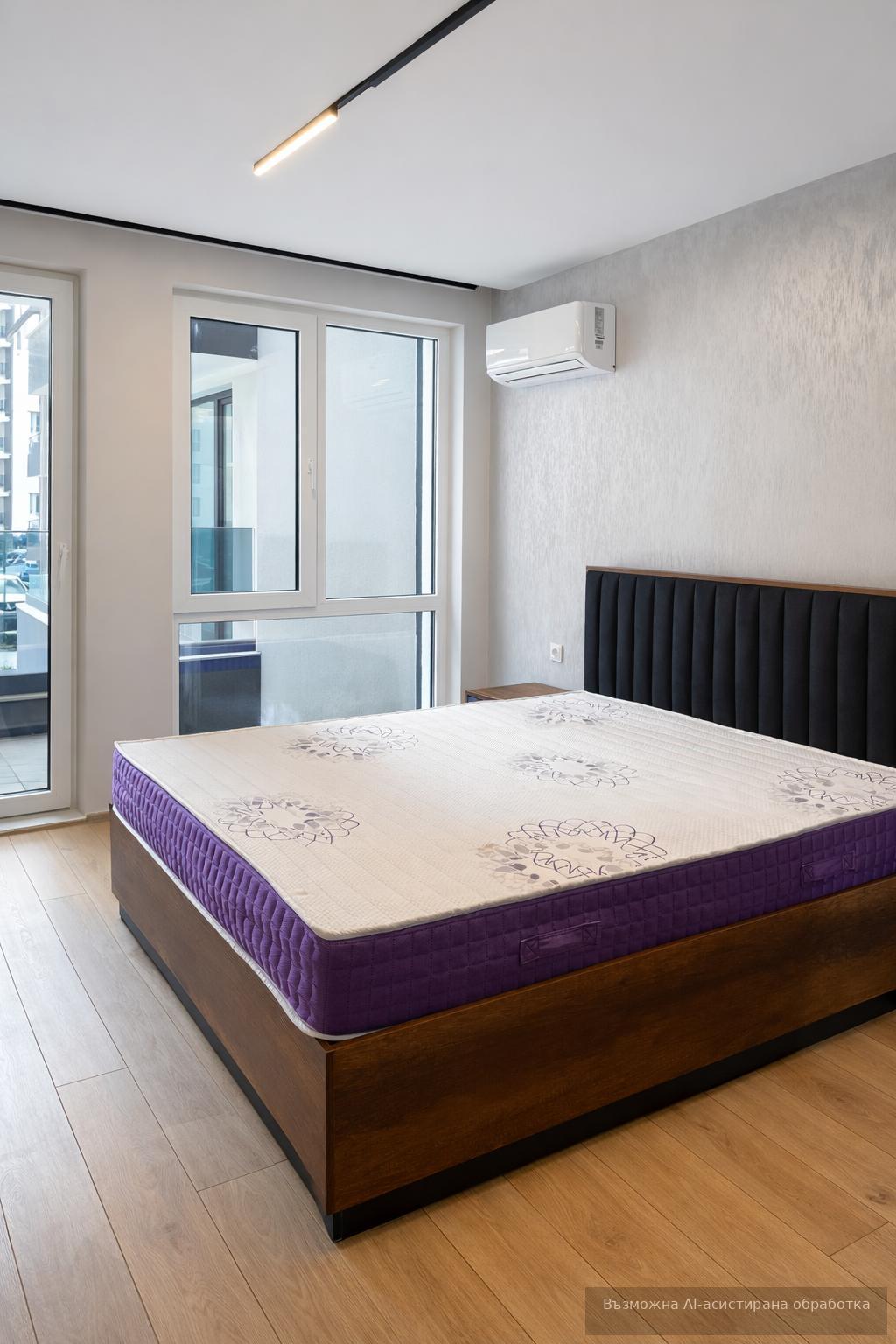 Luxury three-room apartment in the Hristo Smirnenski district image 4