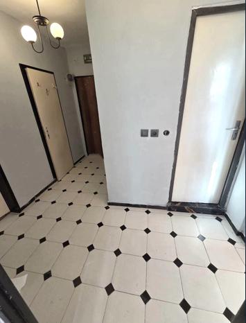 two-bedroom apartment image 8