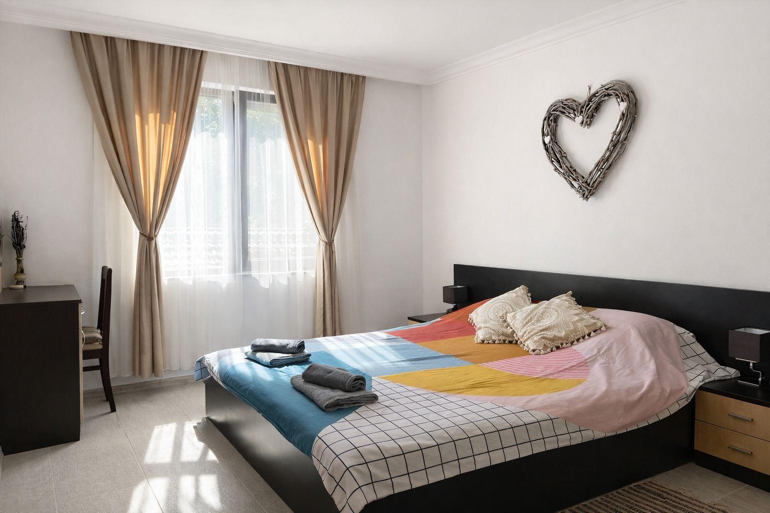 Two-room apartment in the Center area / Entrance fees, internet, and TV included! image 4