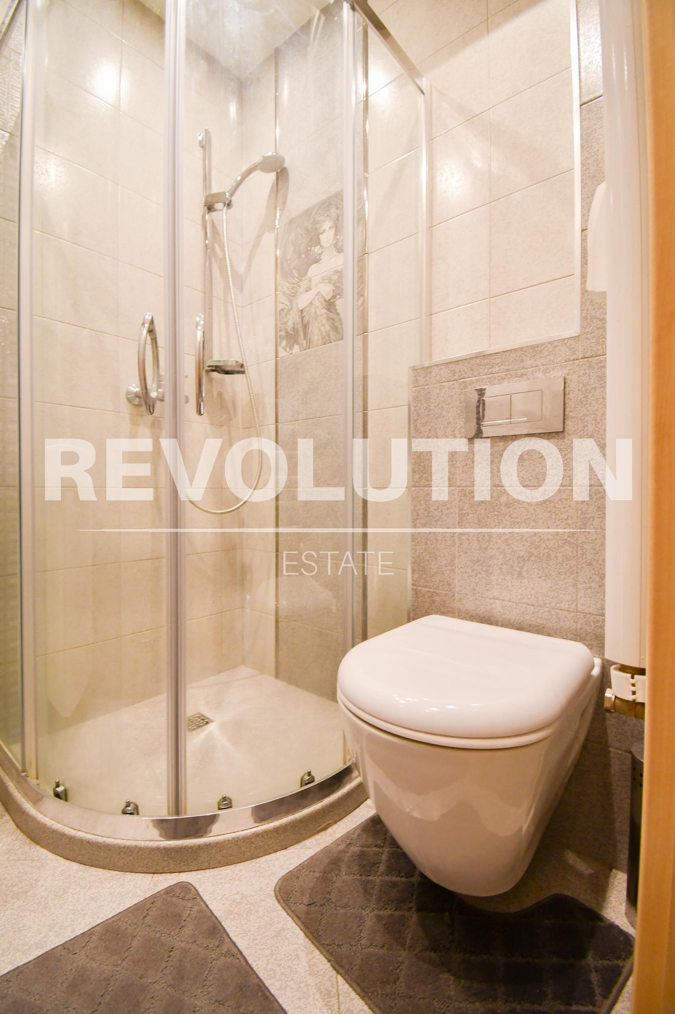 Revolution Estate presents a One-bedroom apartment in Sofia, Center-Isul image 7