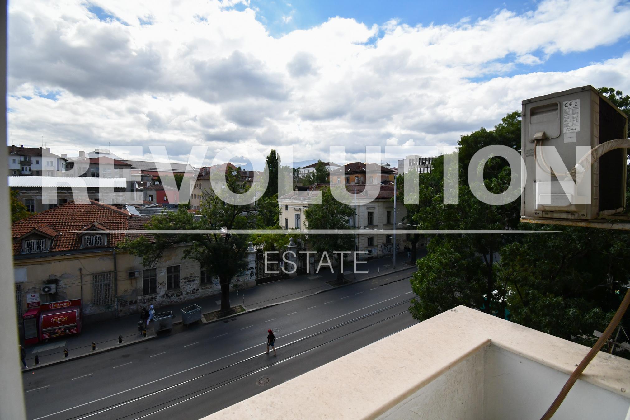 Revolution Estate presents a One-bedroom apartment in Sofia, Center-Isul image 8