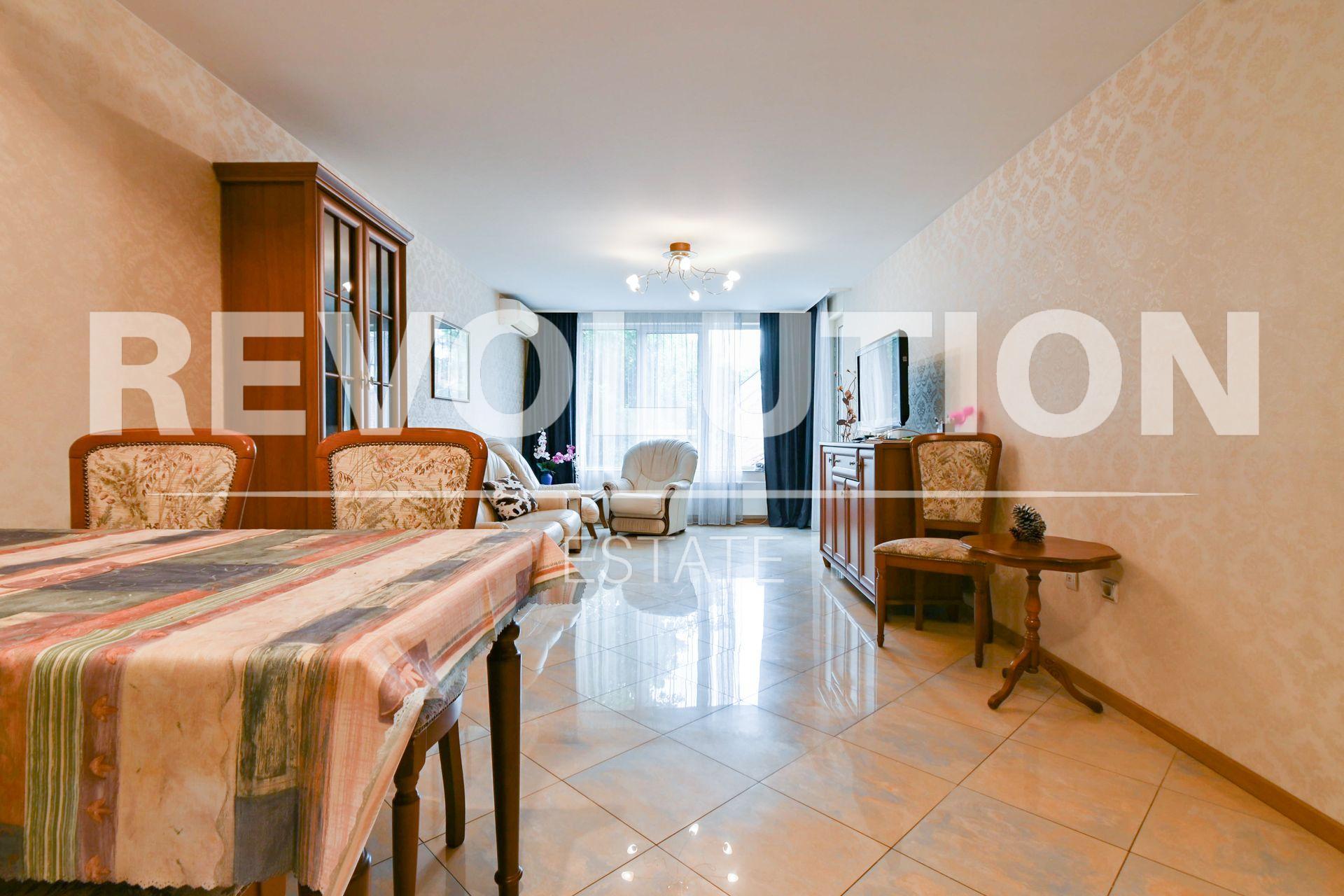 Revolution Estate presents a three-bedroom apartment in Sofia, Hippodrome image 1