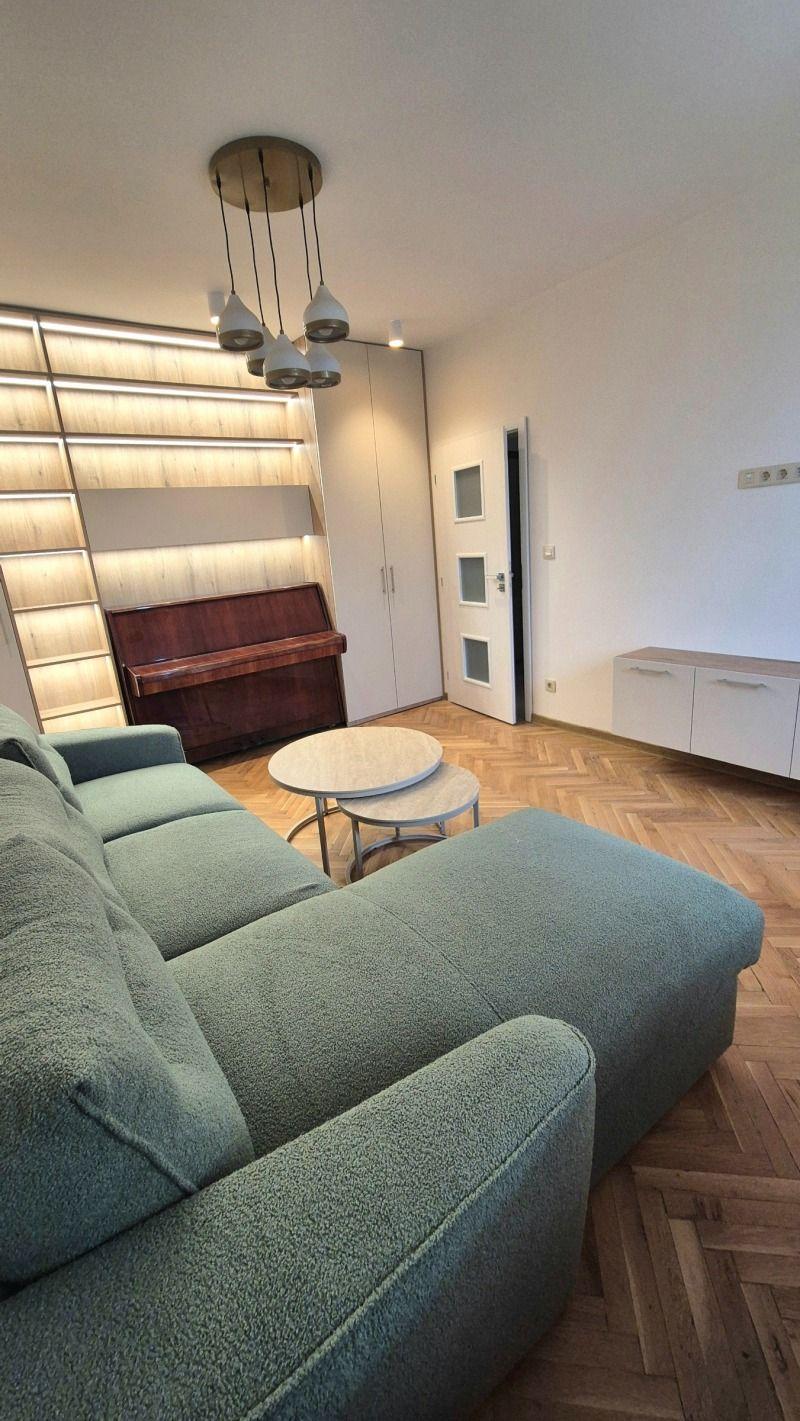 one-bedroom apartment image 3