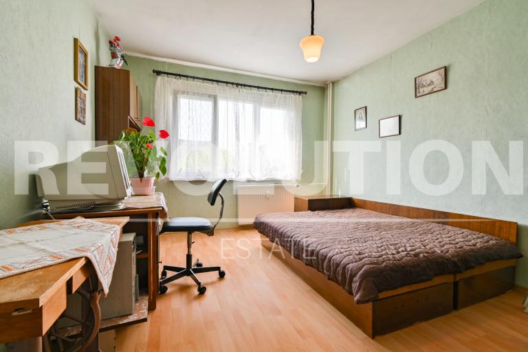 Two bedroom apartment image 50049