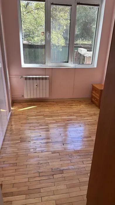 one-bedroom apartment image 2