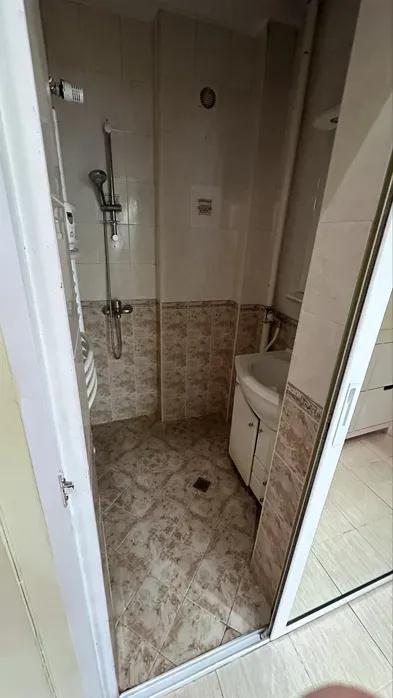 one-bedroom apartment image 6
