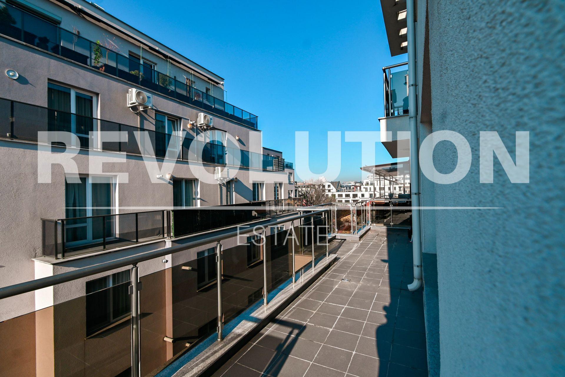 Three-Bedroom Apartment image 13