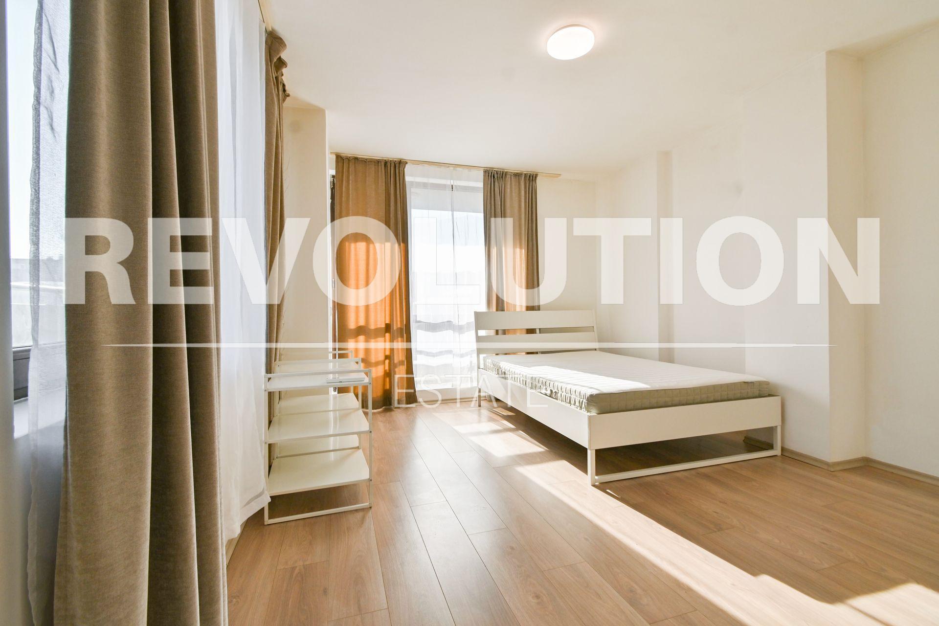 Three-Bedroom Apartment image 4