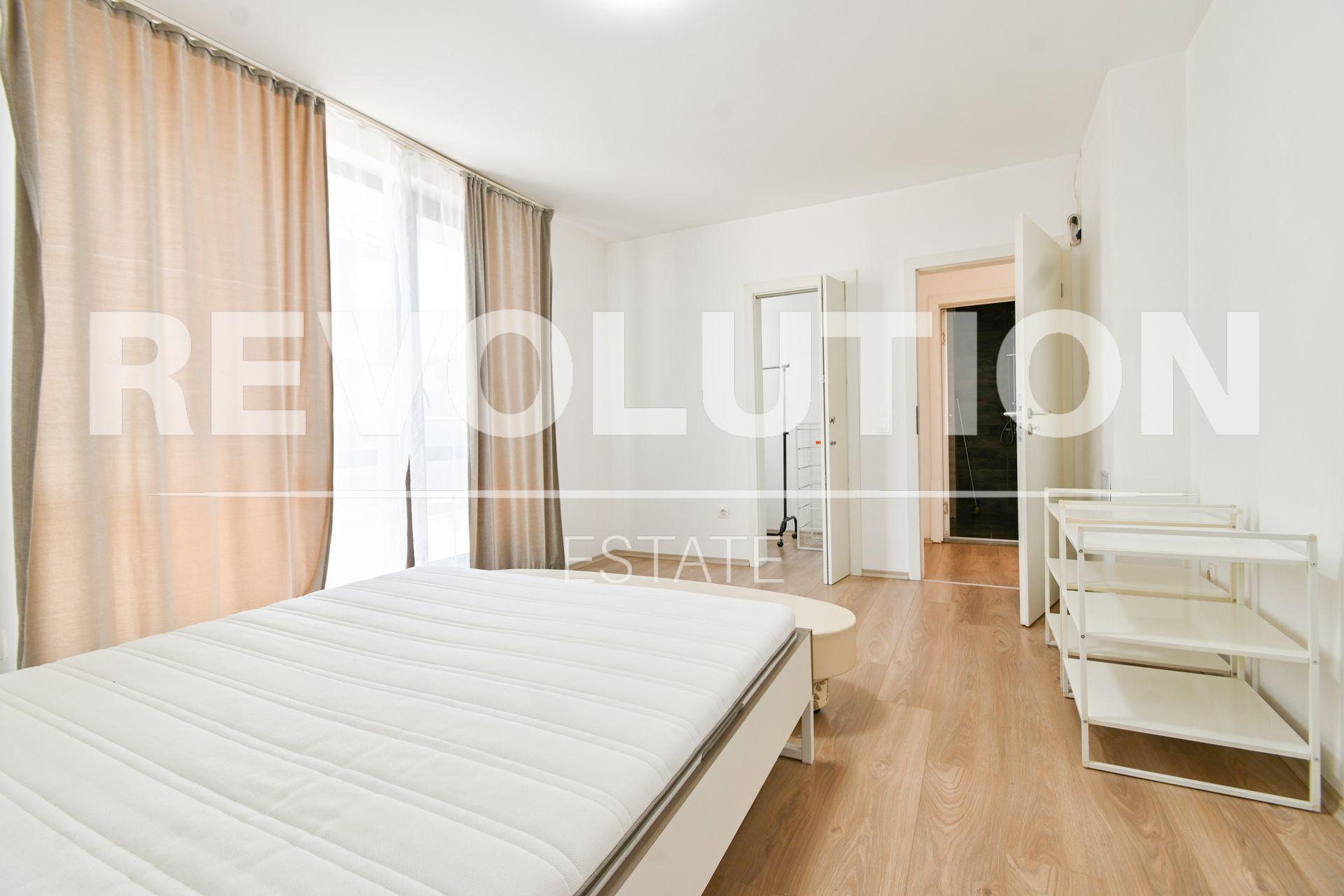 Three-Bedroom Apartment image 7