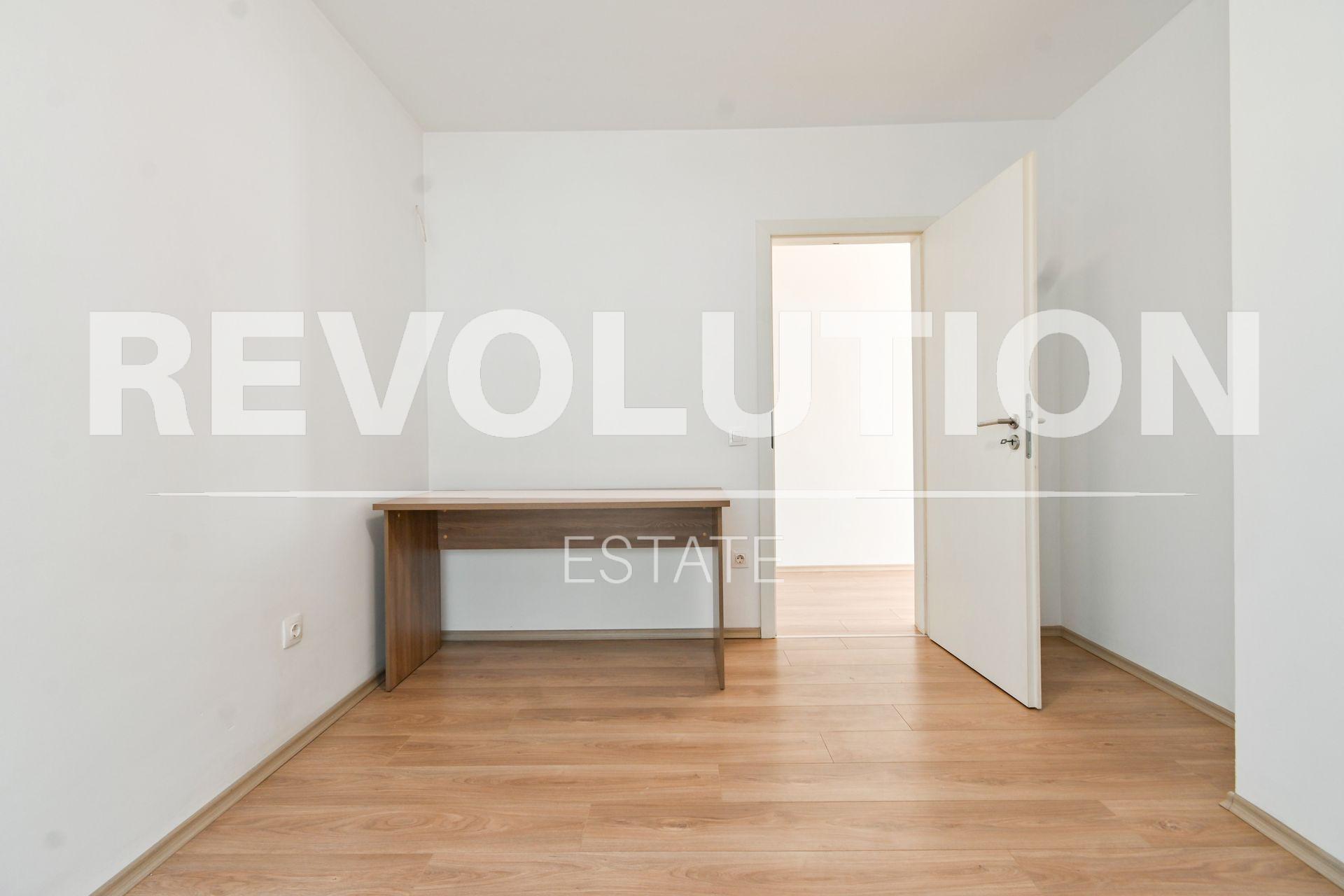 Three-Bedroom Apartment image 9