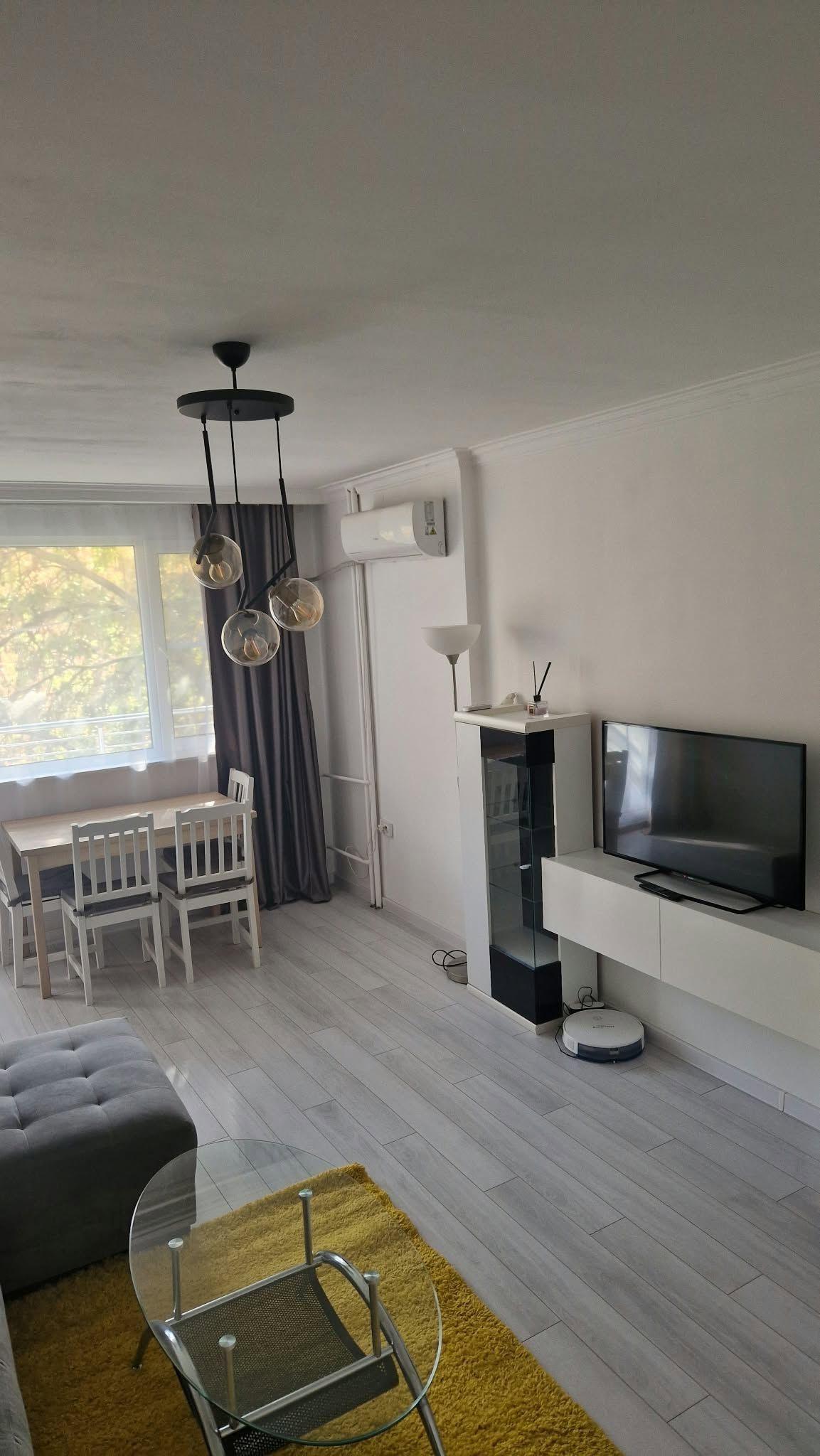 Revolution Estate presents a three-bedroom apartment in Sofia, Krasna Polyana 3