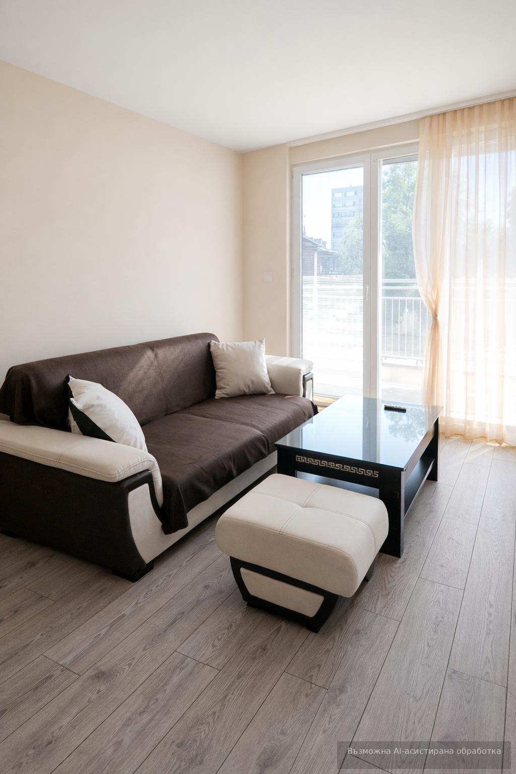 Bright two-room apartment in the Center area image 1