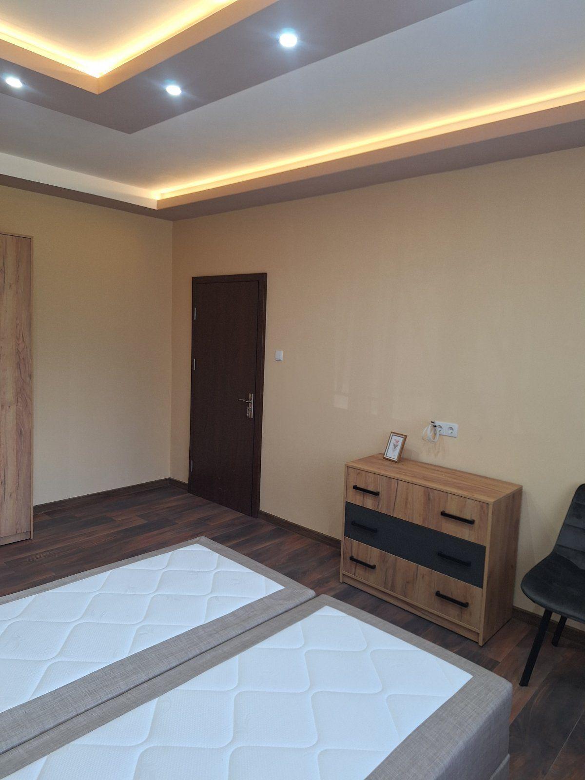 Three-room apartment in Lyulin 8 residential district image 6