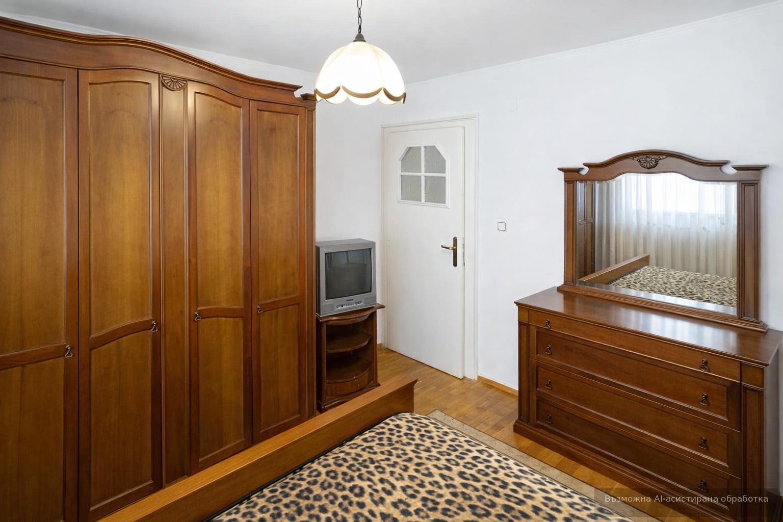 Four-room apartment in the Marasha district image 4