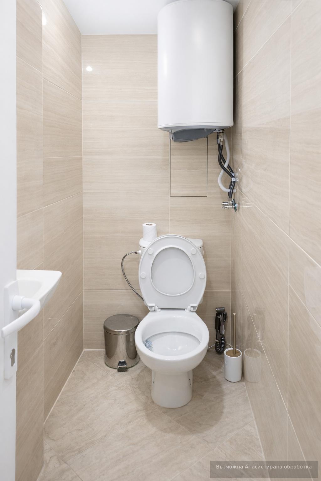Three-room apartment in the Kamenitsa 1 district image 8