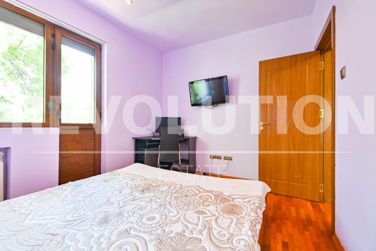 Two bedroom apartment image 52724