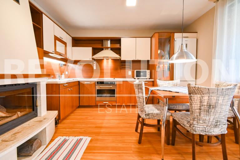 Two bedroom apartment image 51013