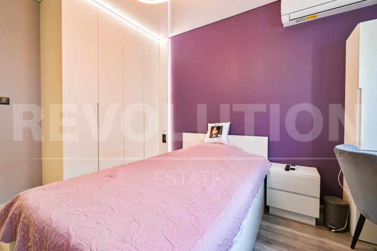 Three bedroom apartment image 55872