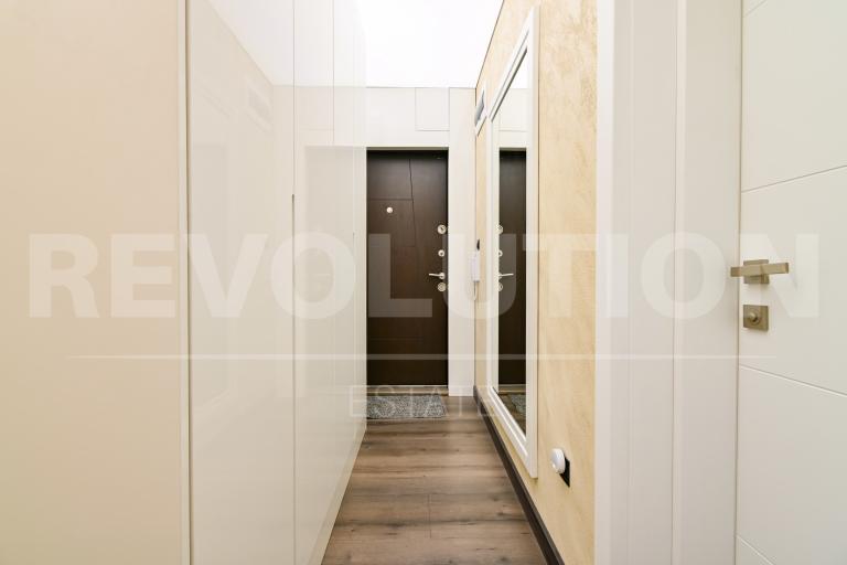 Three bedroom apartment image 55911