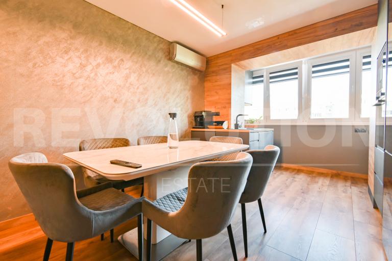 Three bedroom apartment image 55893