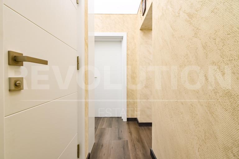 Three bedroom apartment image 55909
