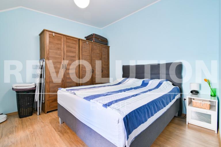 Two bedroom apartment image 56002