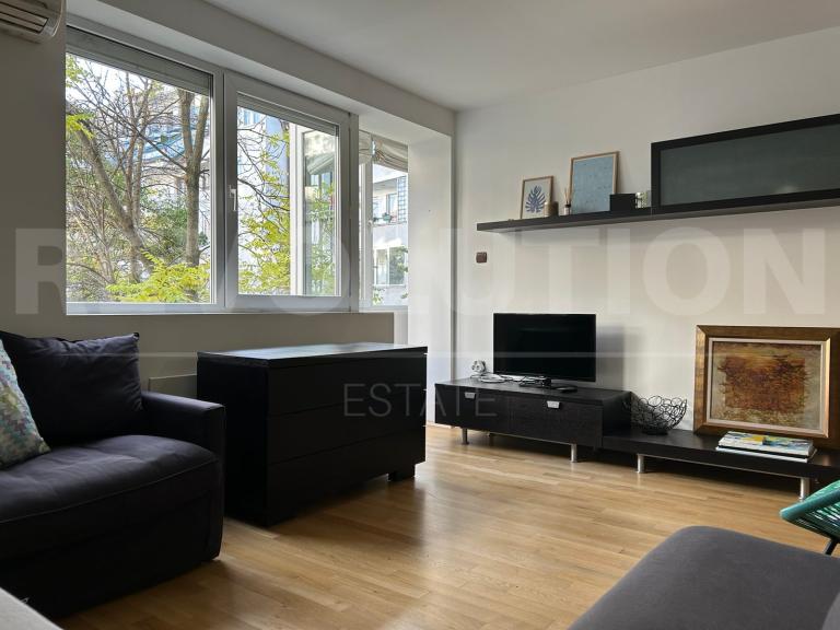 Three bedroom apartment image 56677