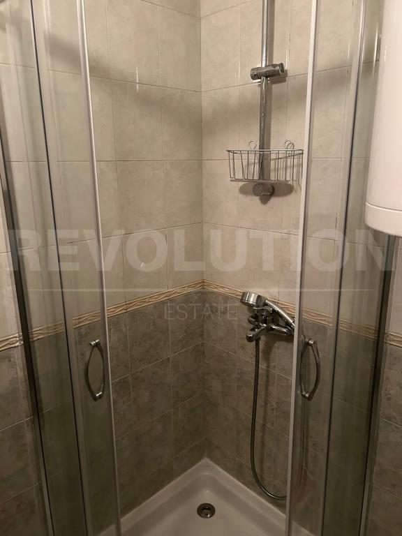 Three bedroom apartment image 56690