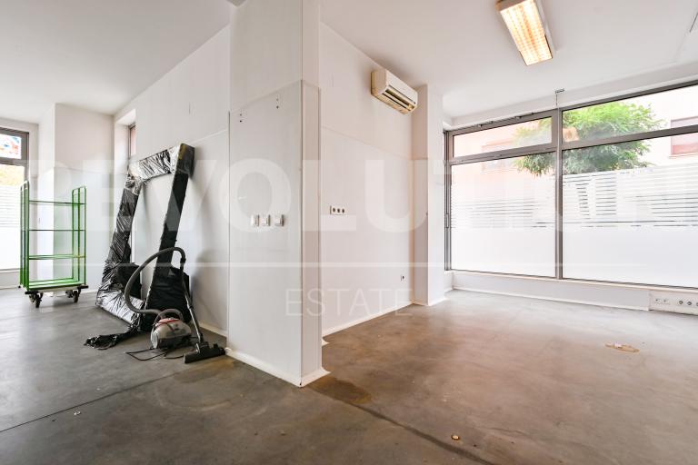 Store image 57305