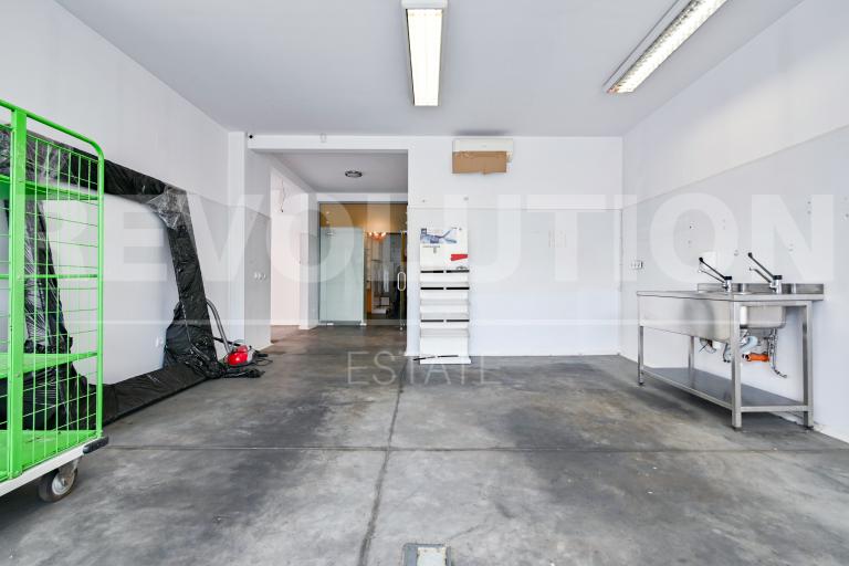 Store image 57309