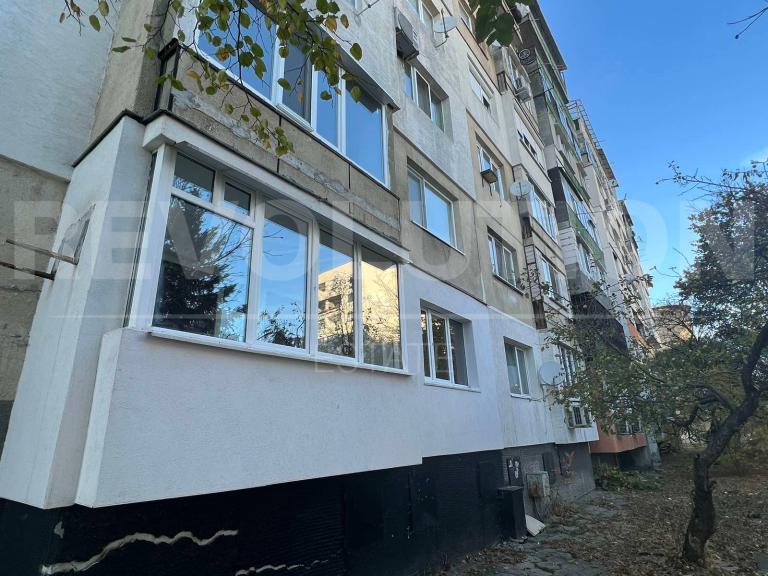 Двустаен апартамент в ж.к. Люлин 5 снимка 57377