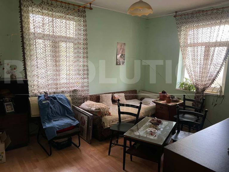 one-bedroom apartment image 57412